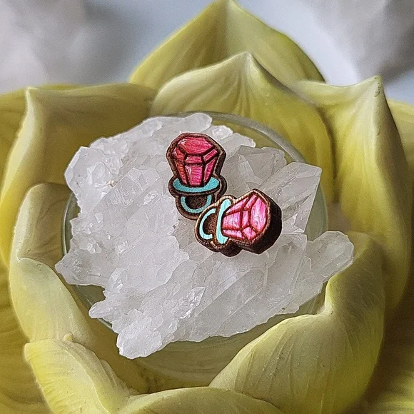 Hand-crafted Pink RING POP stud earrings - Picture 6 of 9